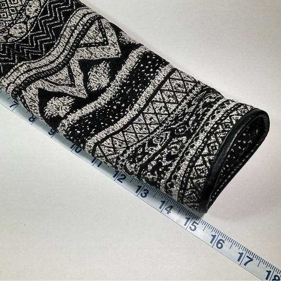 H&M black and white open front jacket, size 8 - Picture 9 of 11